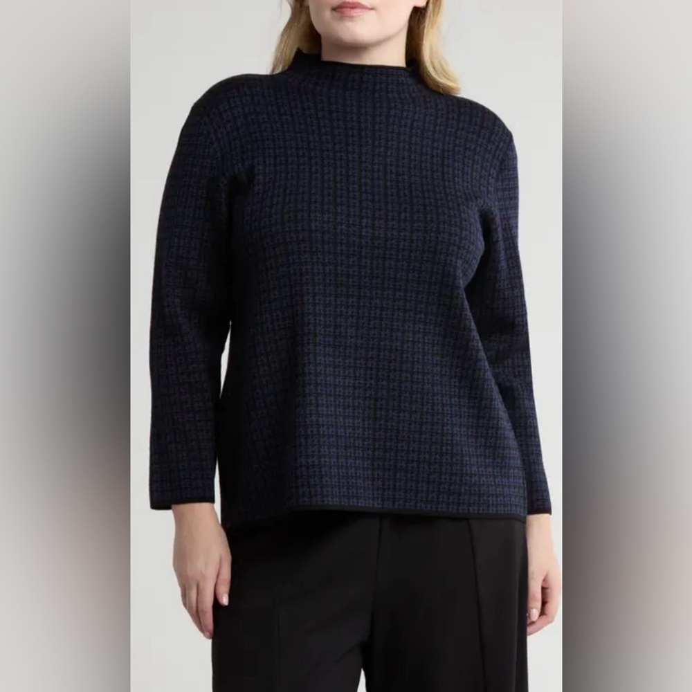 Max Studio Women’s Blue Black Checked Mock Neck Sweater Size Small Stretch